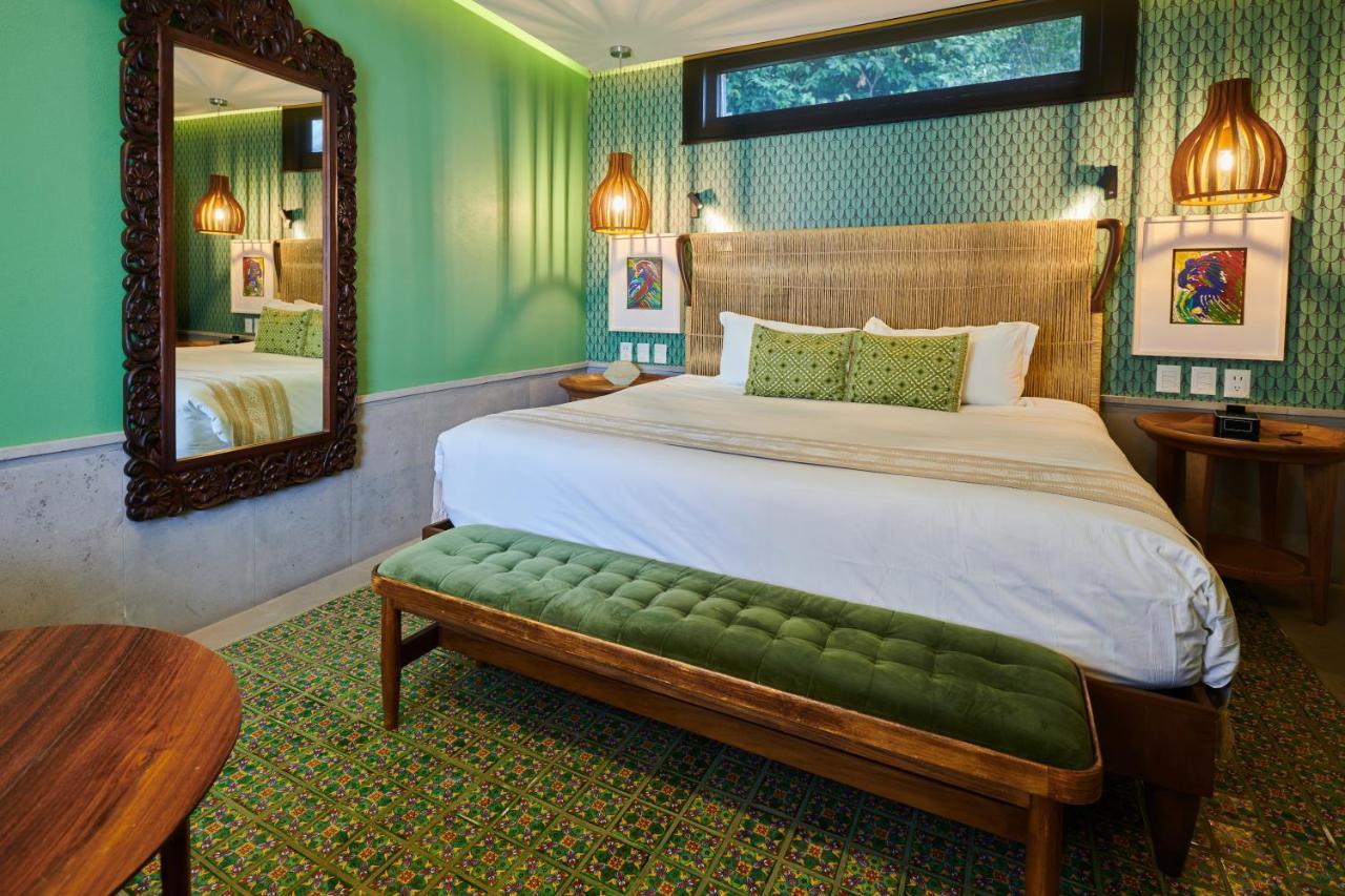 Standard Suite