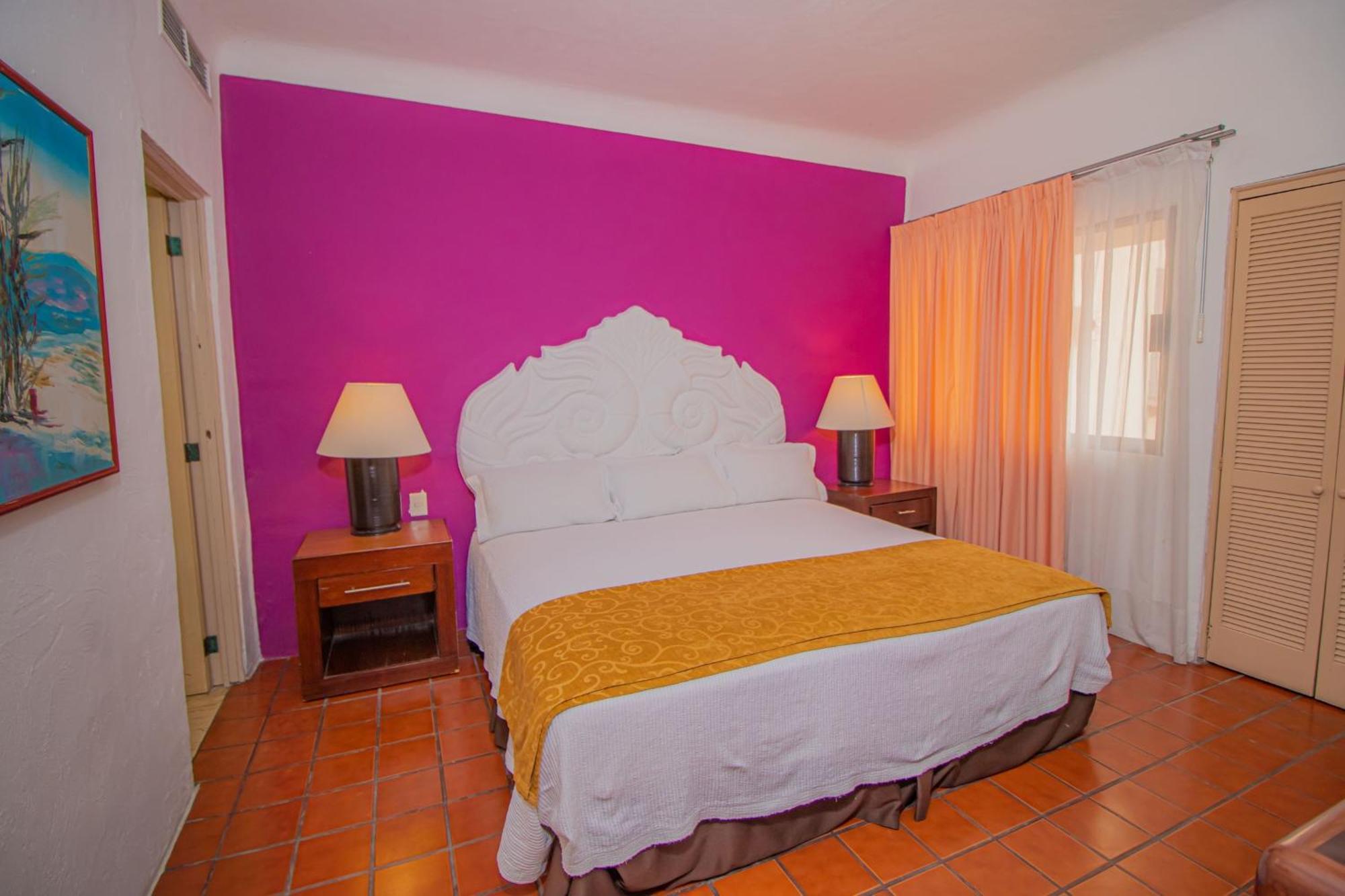 2 bedrooms suite mountain section