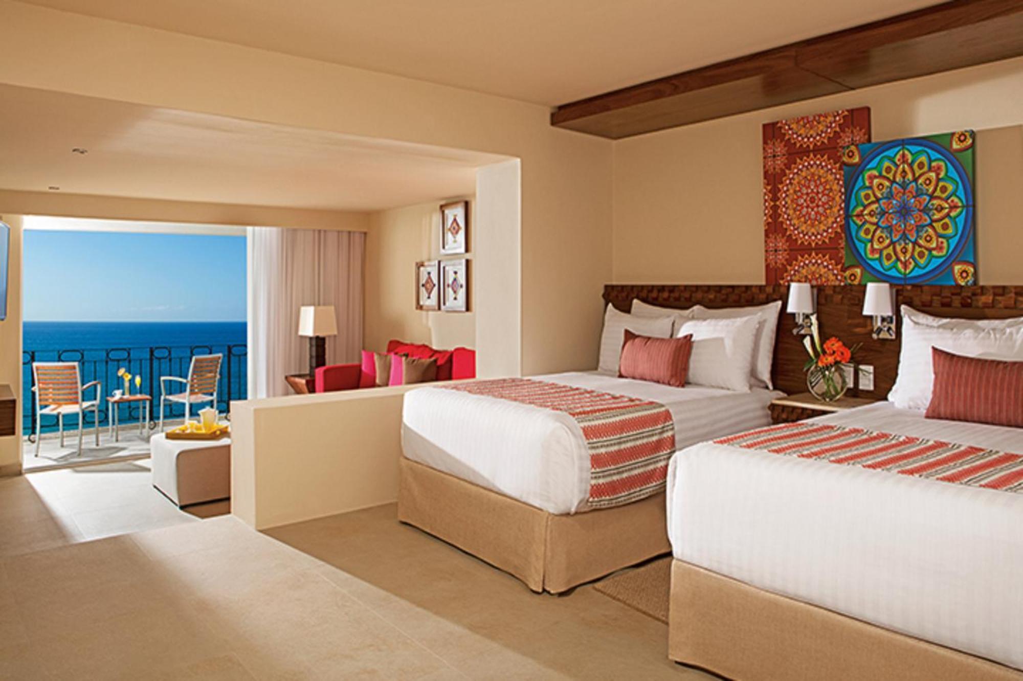 Deluxe Junior Suite Ocean Front Double