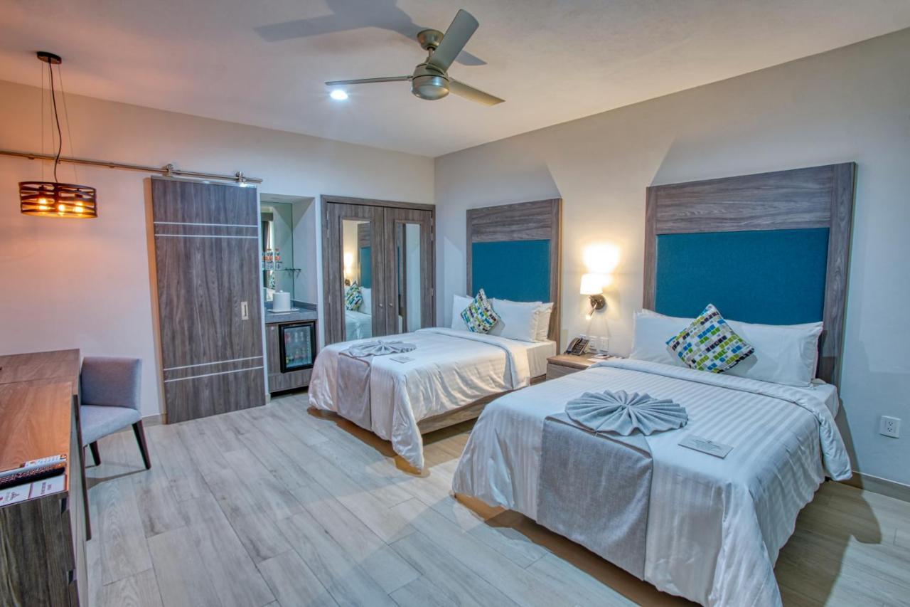 Quadruple Room Shower