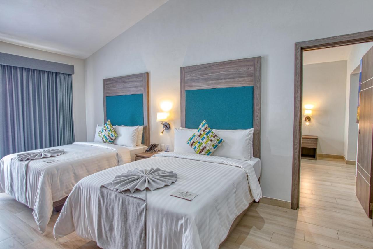 Quadruple Room Private Bathroom