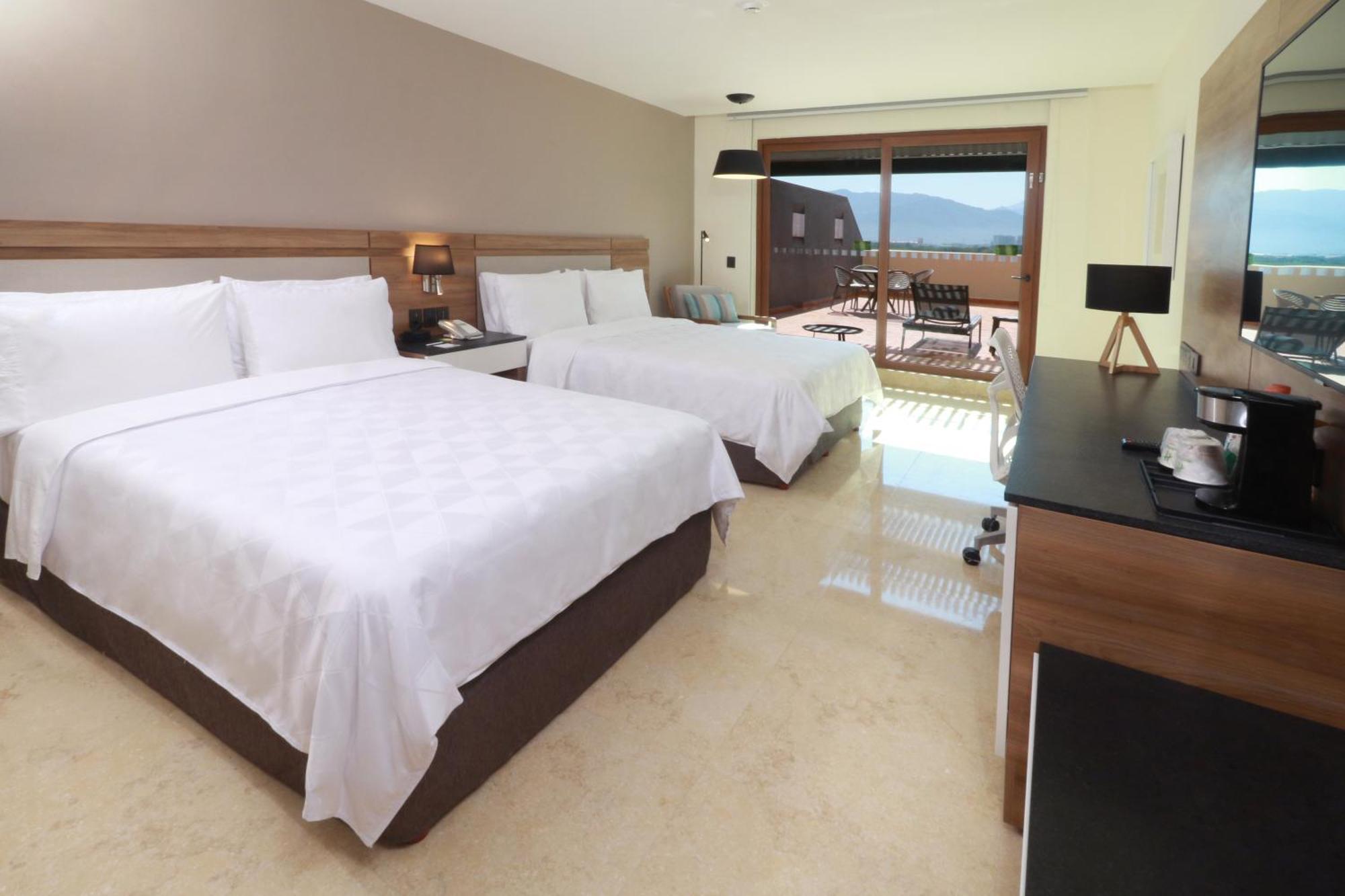 Standard Queen Room Two Queen Beds Terrace