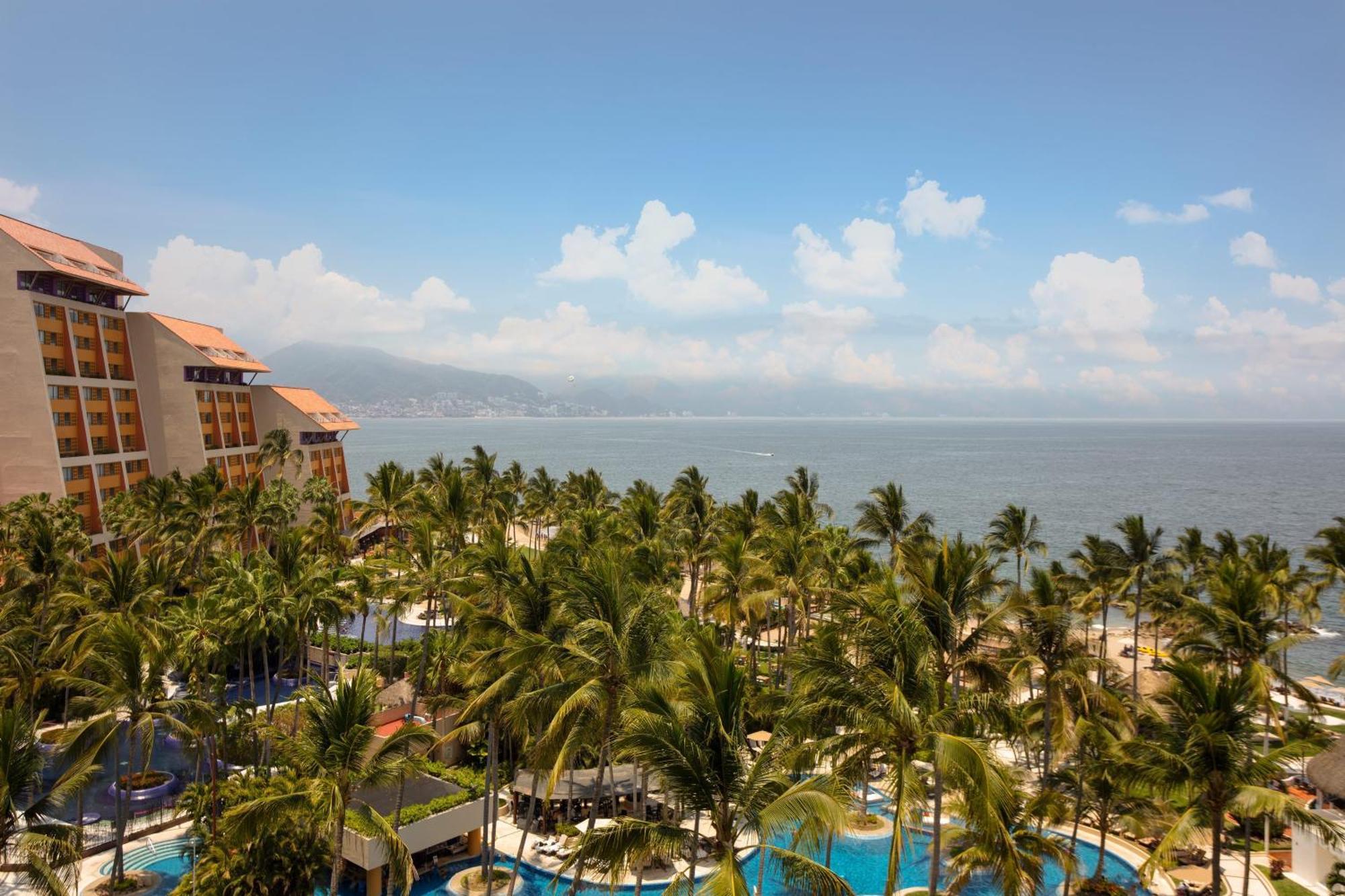 Panoramic King Suite with Ocean View - High Floor