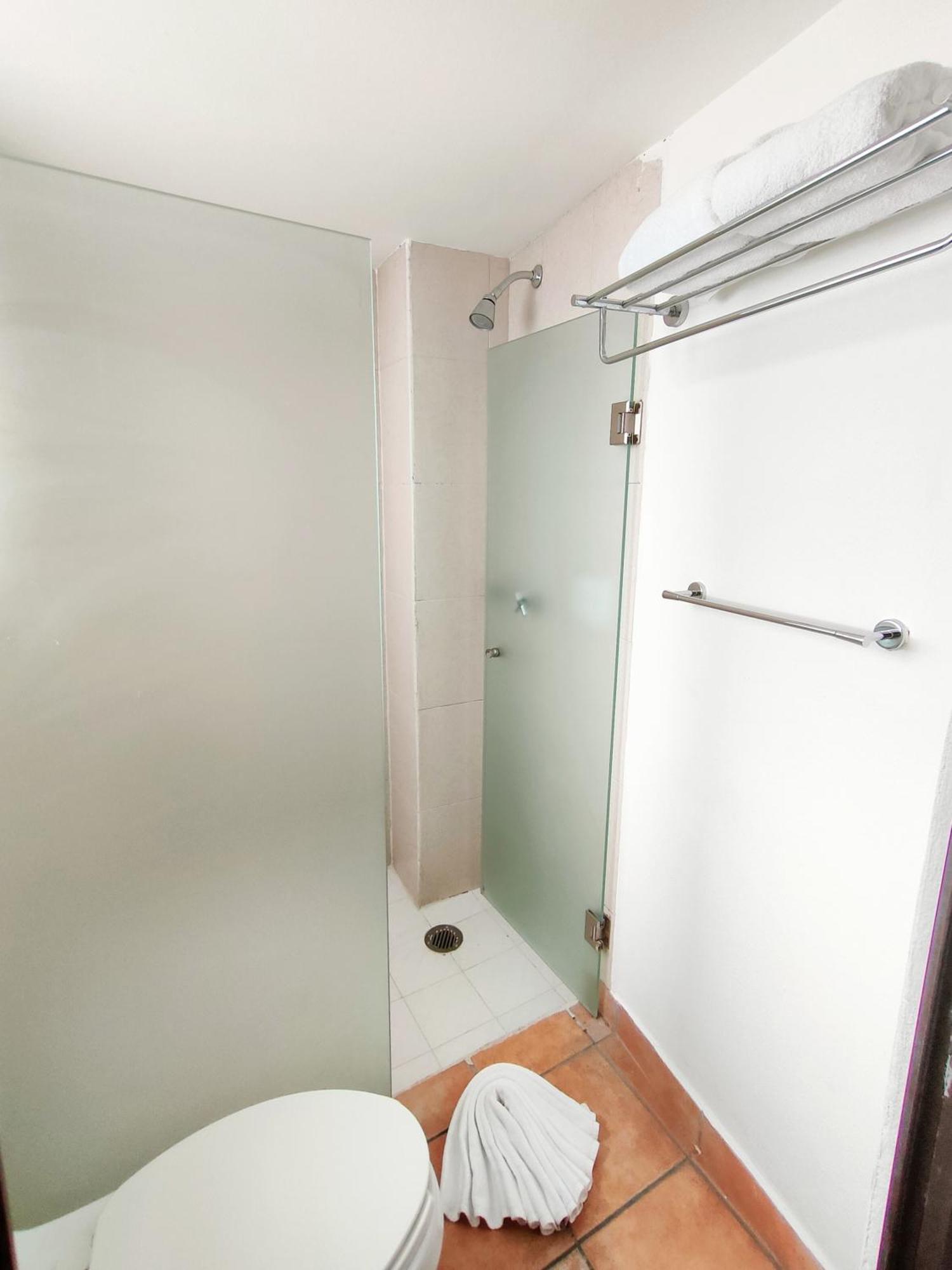 Standard Double Room,1765862389:JPEG