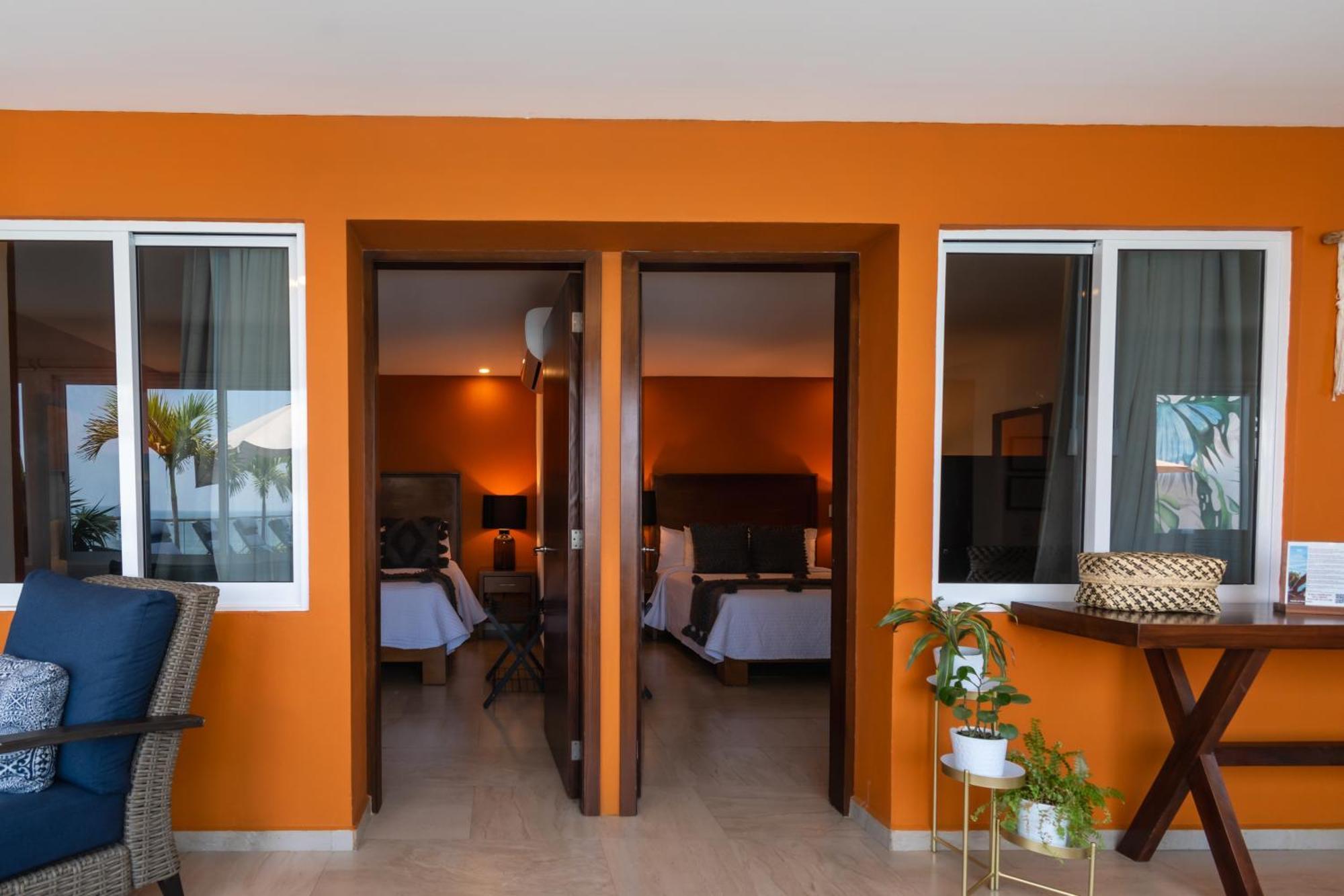 Exclusive Penthouse Doña Ernestina private terrace 360 plunge pool