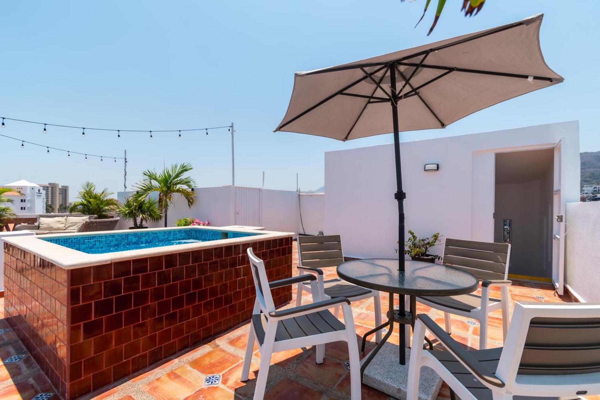 Exclusive Penthouse Doña Ernestina private terrace 360 plunge pool