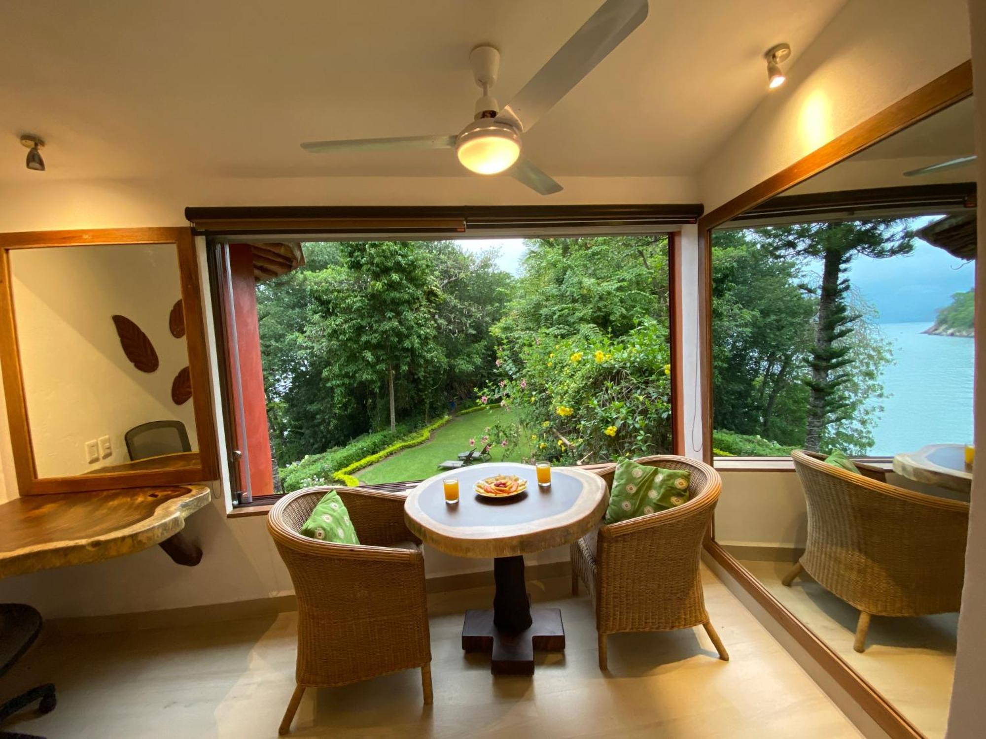 Junior Suite Garden-View