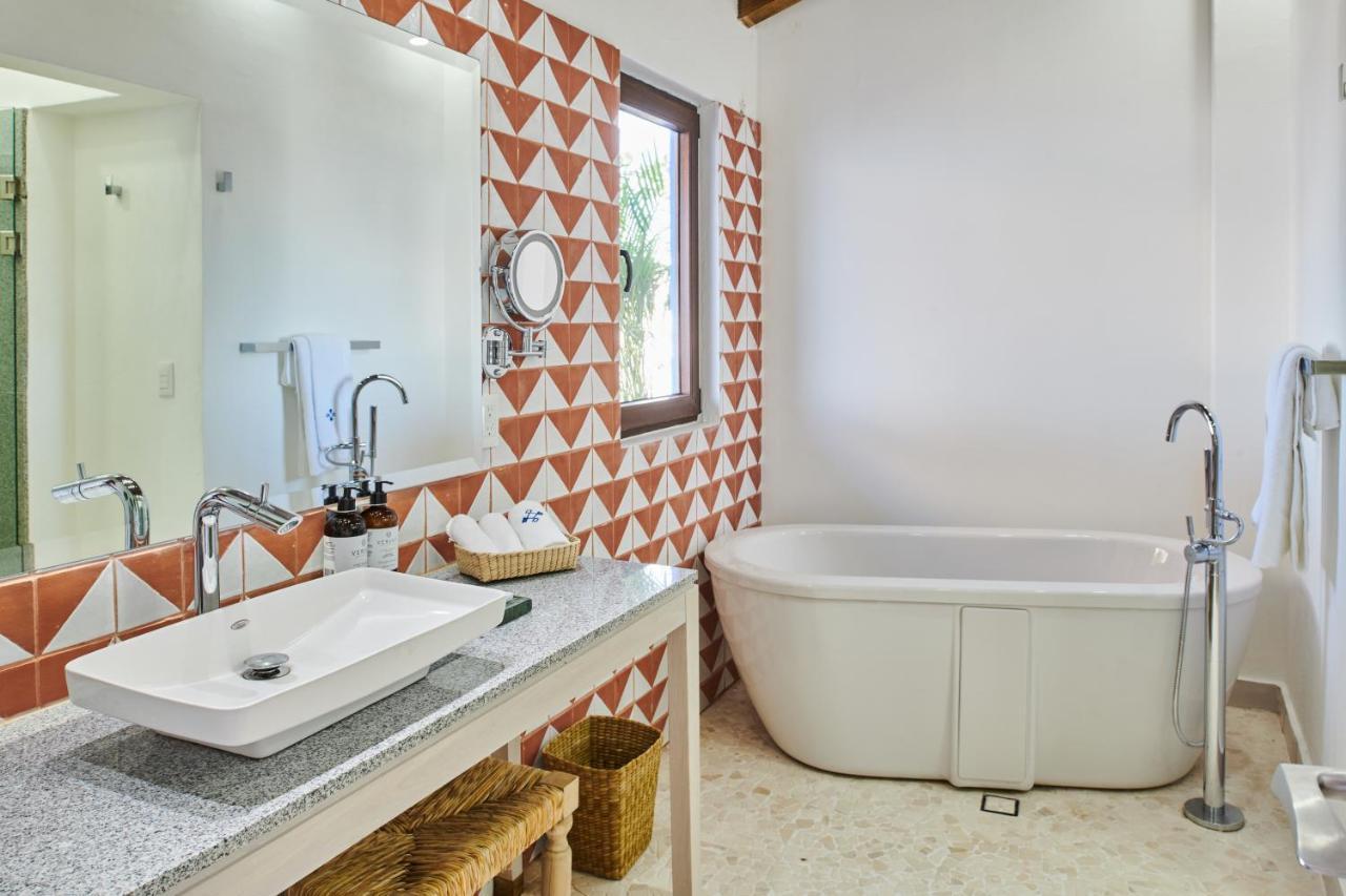 Deluxe Suite Sea View
